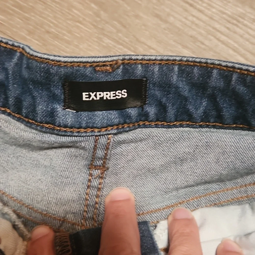 Express Midrise Boyfriend  Jeans - Picture 2 of 6